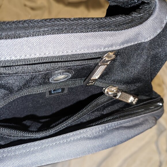 OGIO Backpack With Bottle Pocket Bags for Men NWOT - Picture 6 of 6